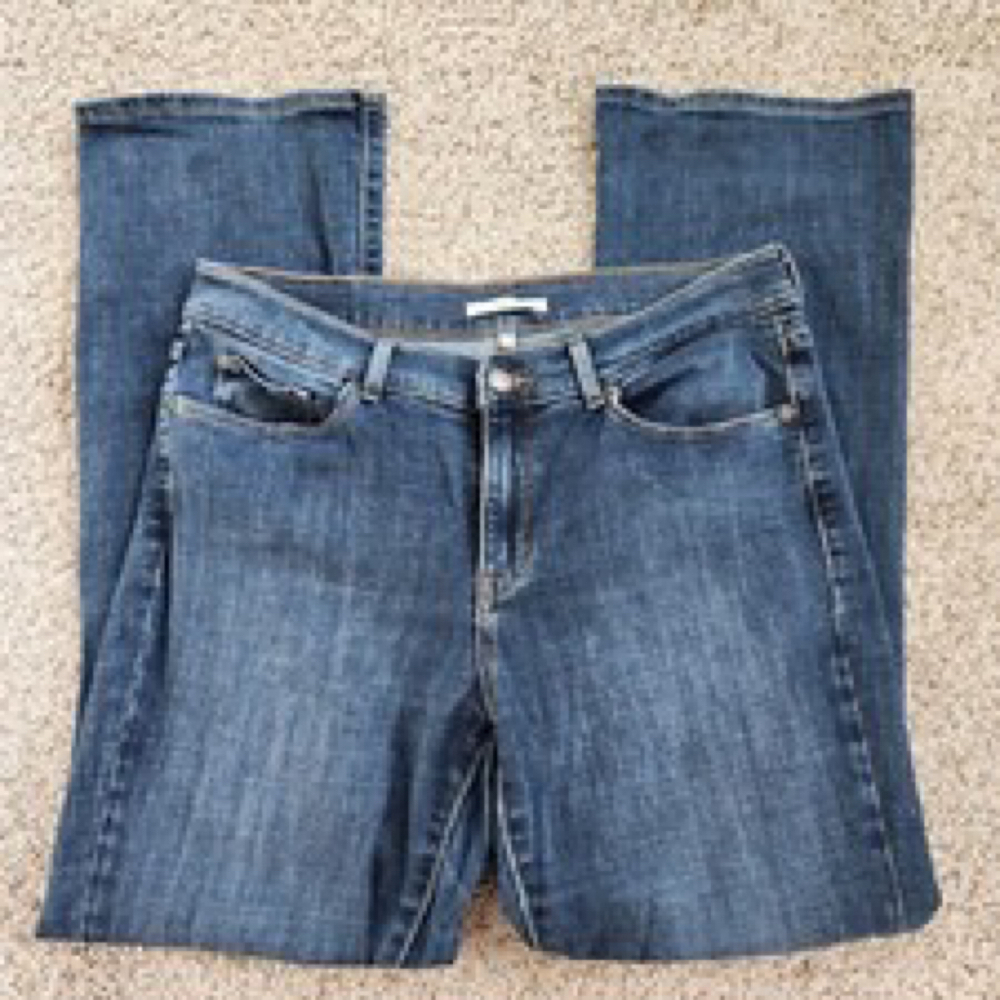 Levi's Womens Jeans Size 22 Classic Boot Medium Wash Denim Jeans